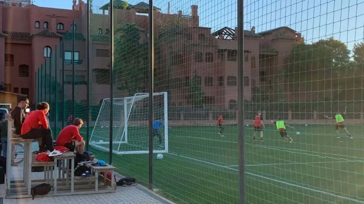 Gonçalo Esteves à esquerda