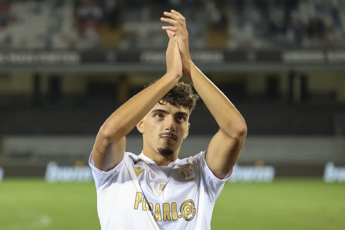 Zé Carlos tem contrato até 2027
(créditos: Vitória SC)