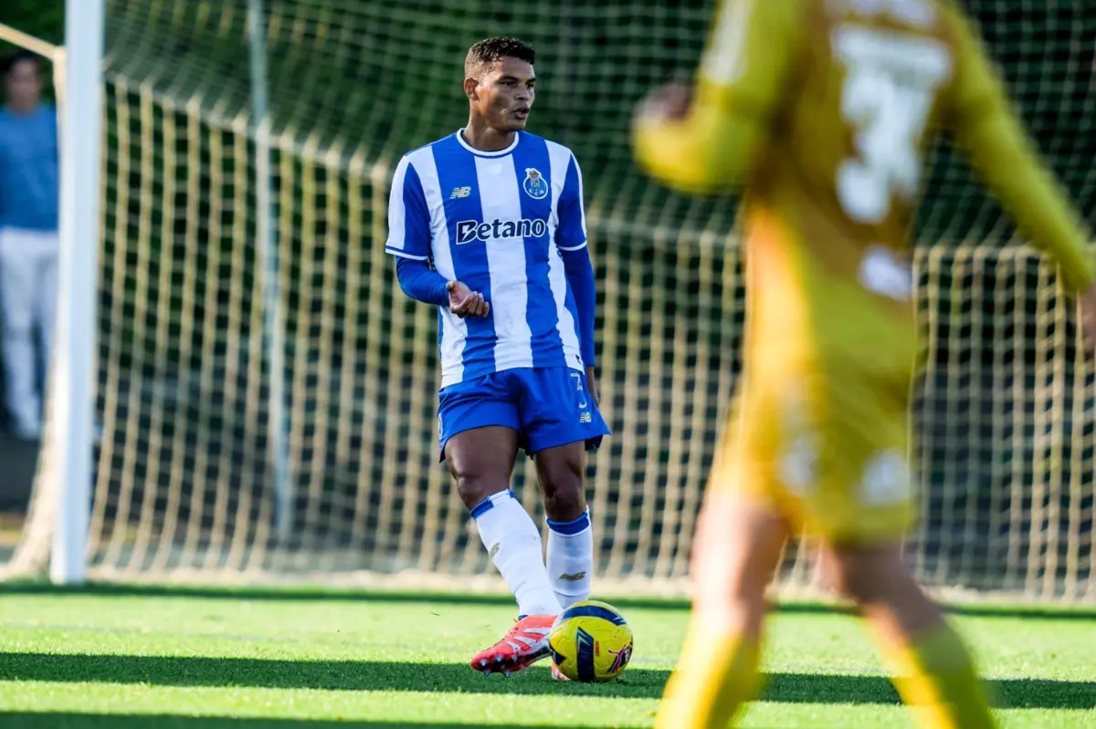 Imagem de contexto do artigo O primeiro jogo de Thiago Silva pela equipa principal do FC Porto: veja as imagens
