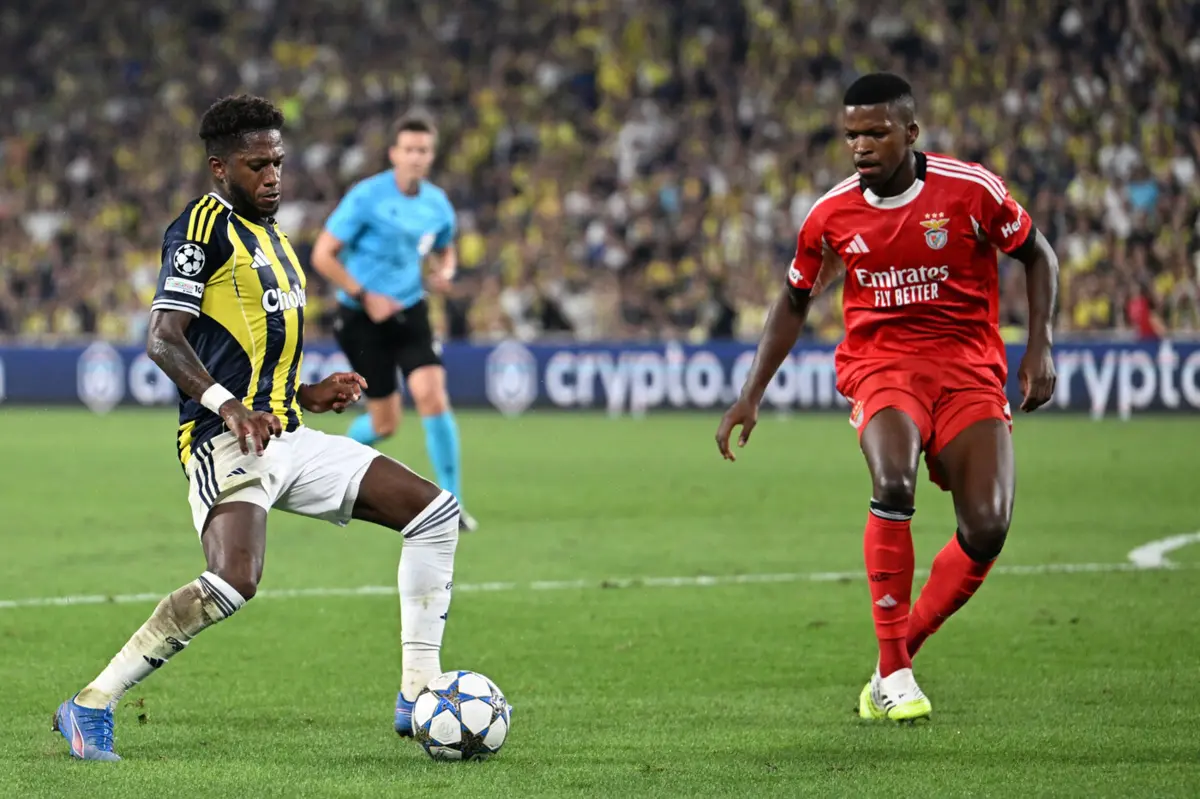 Fred num duelo com Florentino (Créditos: AFP)