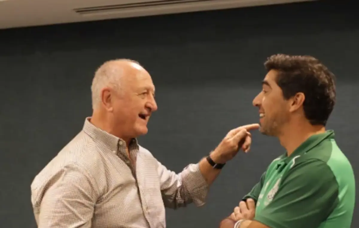 Imagem de contexto do artigo Scolari e Abel reencontraram-se e comentaram a Supertaça e Vítor Bruno