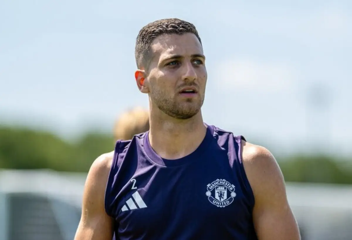 Dalot (créditos: Manchester United)