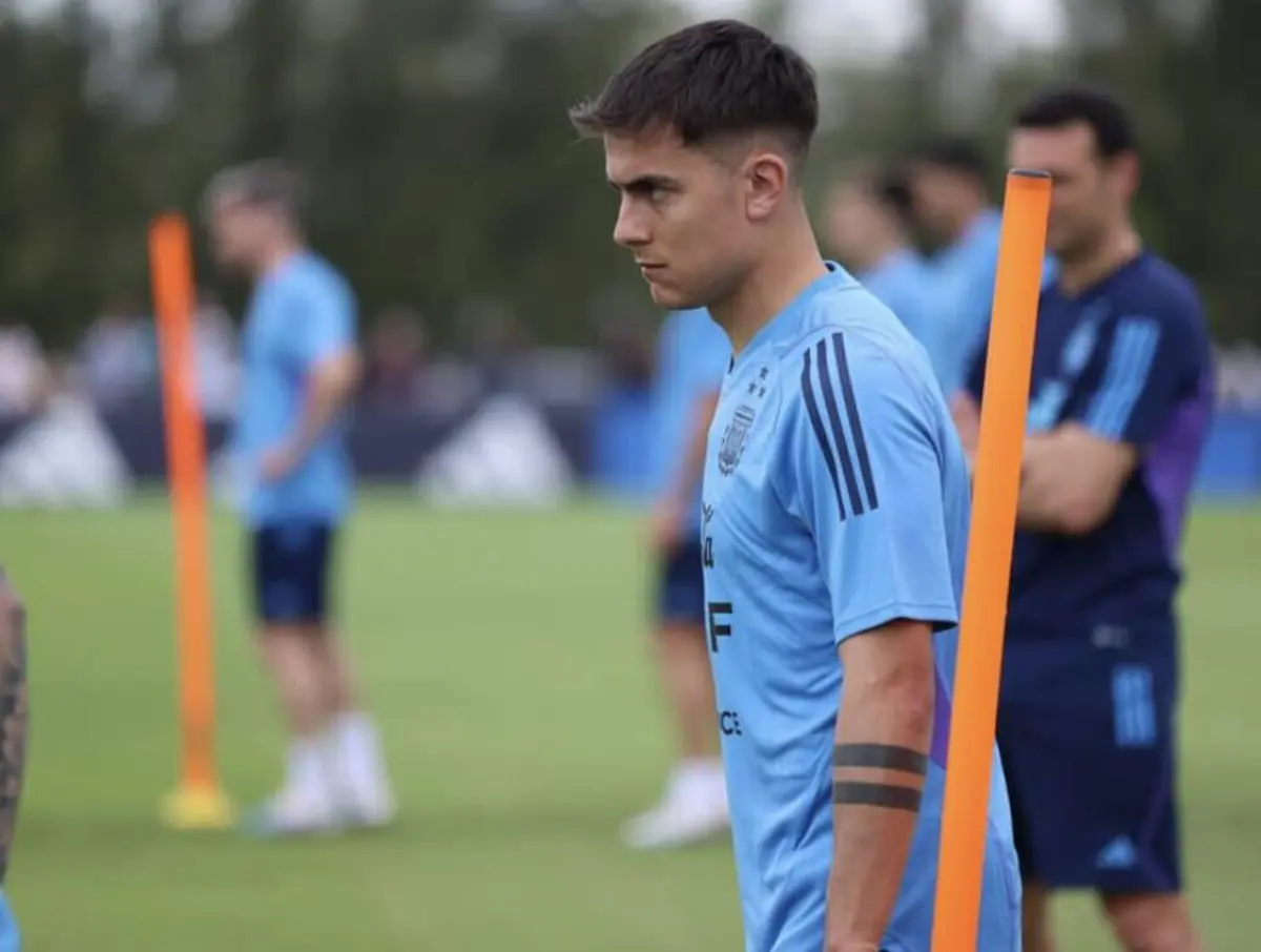 Imagem de contexto do artigo Scaloni acrescenta Dybala à convocatória da Argentina