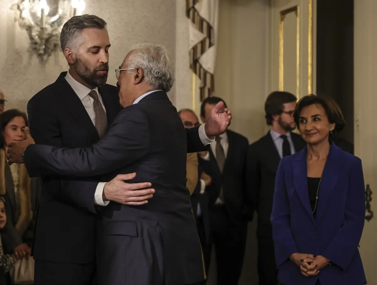 Pedro Nuno Santos e António Costa (créditos: Leonardo Negrão/Global Imagens)