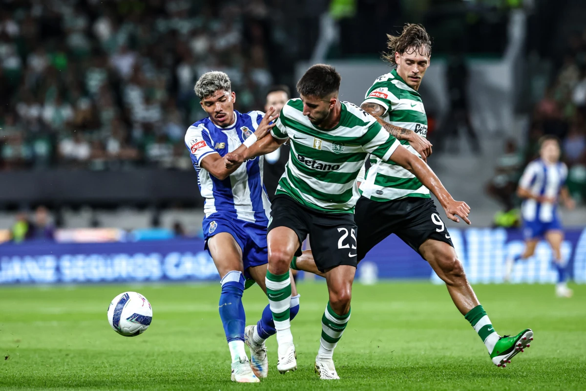 Gonçalo Inácio com William Gomes (Créditos: Mário Vasa)