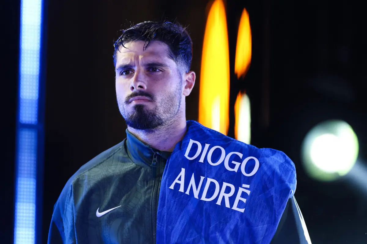 Imagem de contexto do artigo Pedro Neto: "Quero ganhar o Mundial de Clubes por Diogo Jota e o irmão"