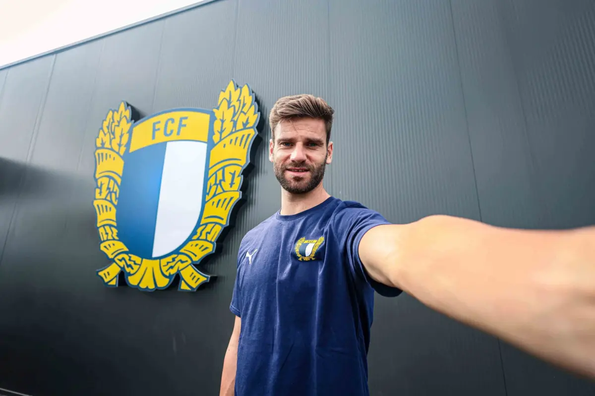 Imagem de contexto do artigo Oficial: Mario González regressa a Portugal para jogar no Famalicão