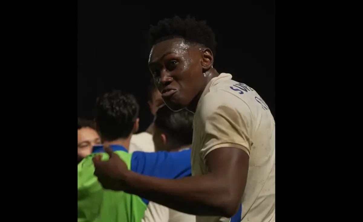 Imagem de contexto do artigo Samu impressionado e Borja a proteger o cabelo: o outro ângulo do 3-0 em Alverca