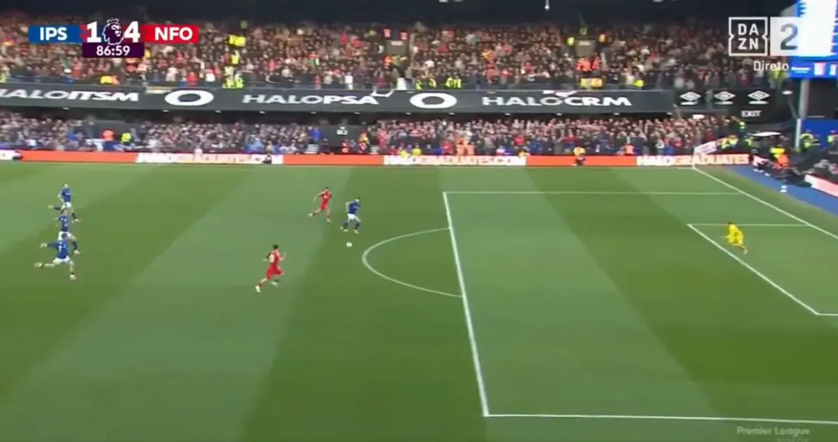 Imagem de contexto do artigo Jota Silva marca em vitória do Nottingham Forest frente ao Ipswich: ora veja