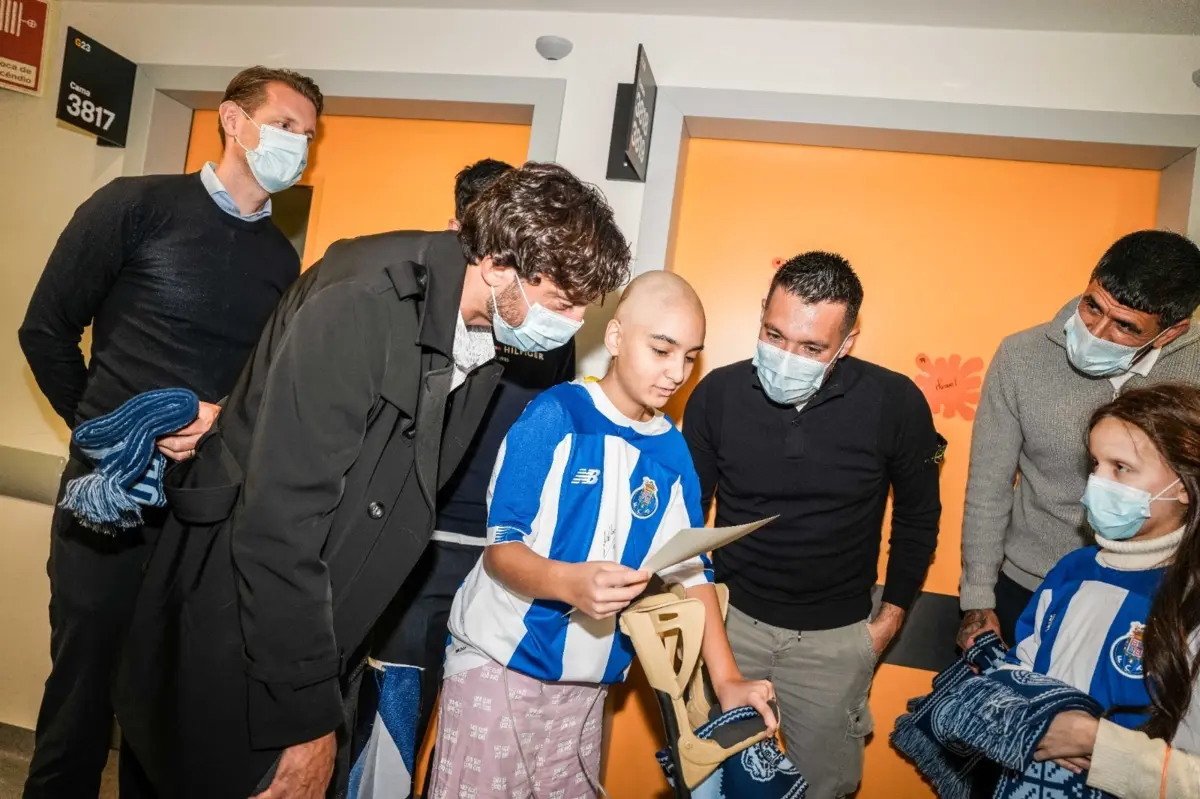 Imagem de contexto do artigo O poema da jovem Francisca que emocionou e inspirou Farioli na visita ao Hospital de São João