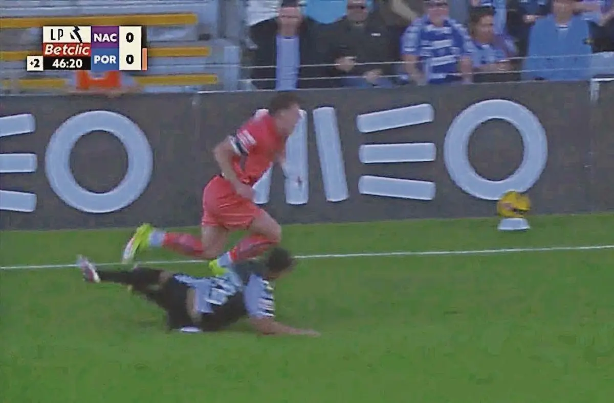 Imagem de contexto do artigo Tribunal O JOGO | Cartão amarelo a Chico Gonçalves é bem mostrado?