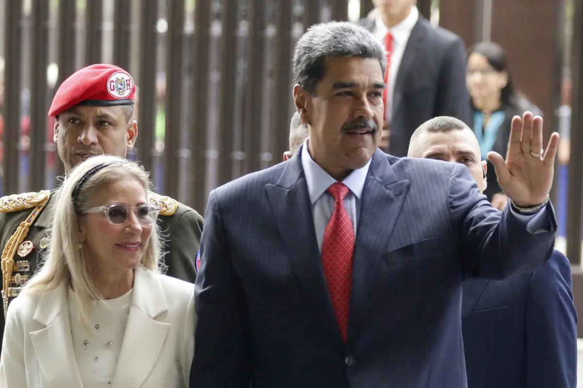 Nicolás Maduro com a esposa