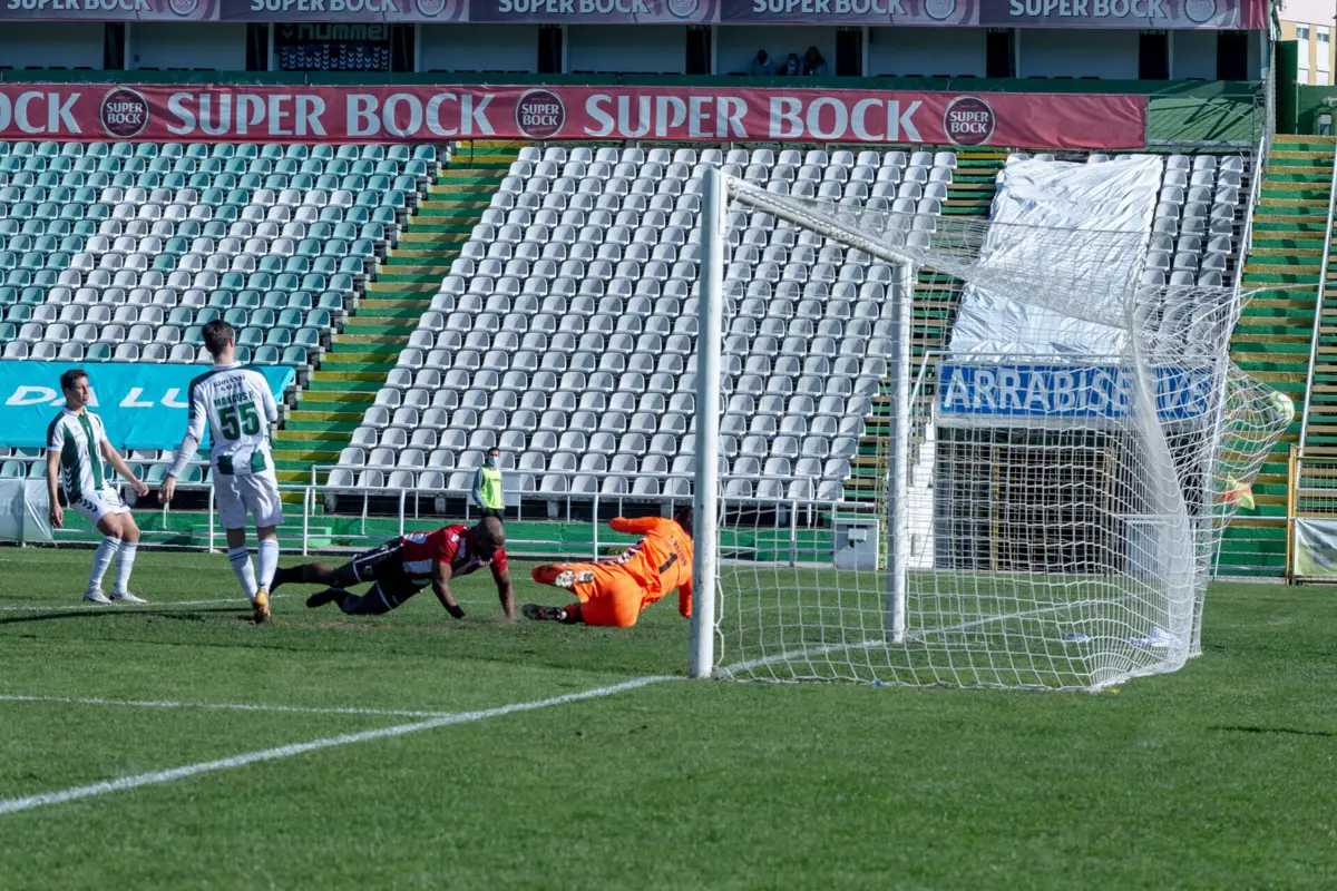 Vitória de Setúbal sem licenciamento da FPF. Länk Vilaverdense, sim