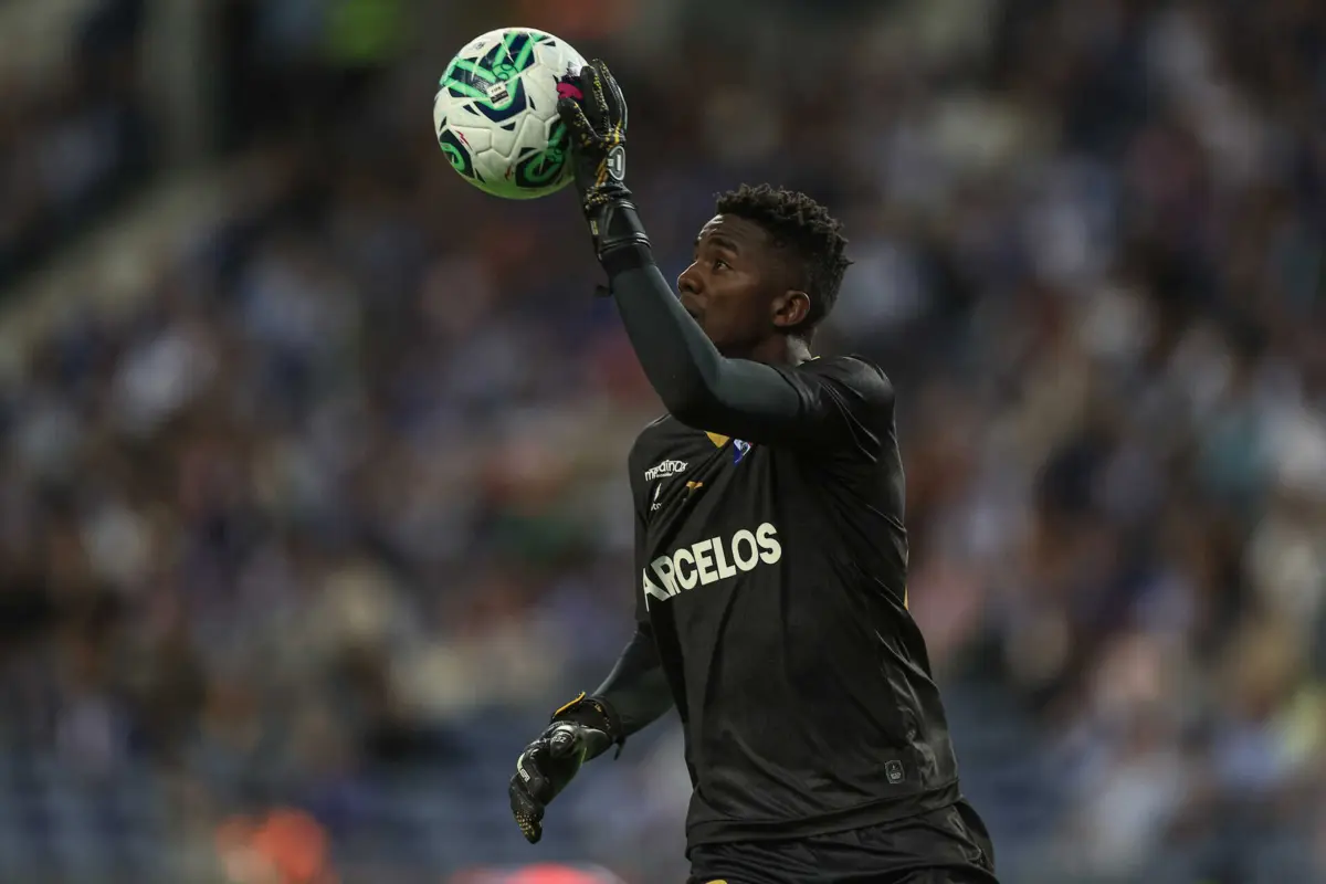 Andrew, guarda-redes do Gil Vicente