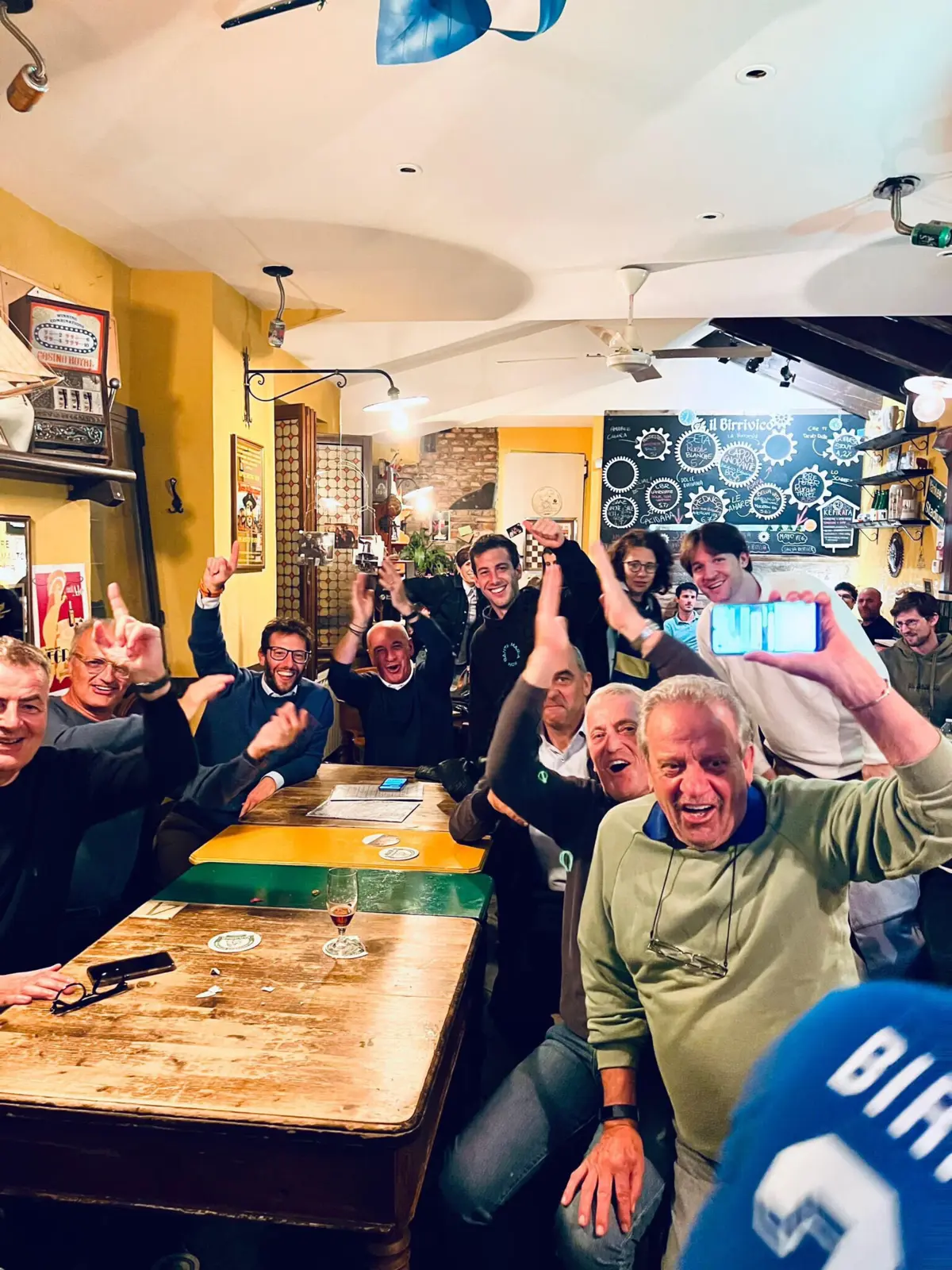 Créditos: Como 1907