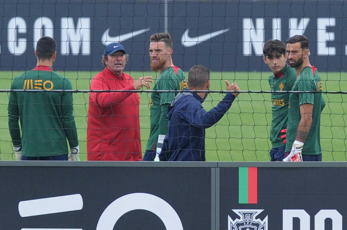 Imagem de contexto do artigo José Sá no lugar de Diogo Costa: estreia a titular na Seleção Nacional