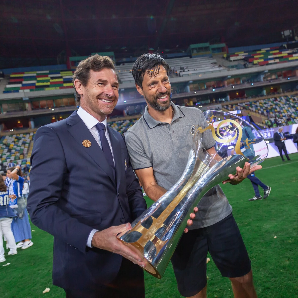 André Villas-Boas e Vítor Bruno (Créditos: FC Porto)