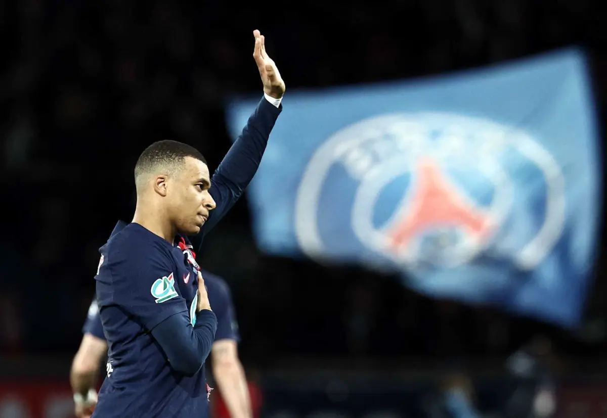 Imagem de contexto do artigo Presidente do PSG fala de Mbappé: "Talvez um dia regresse a França"