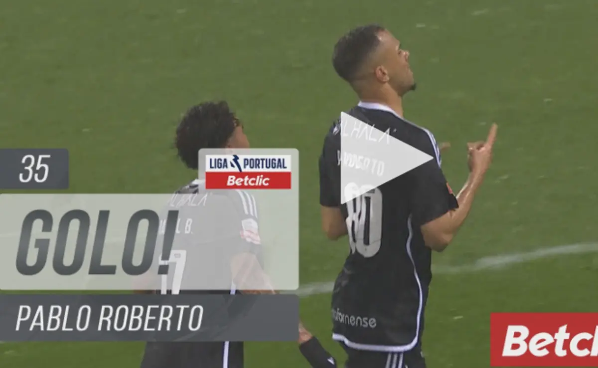 Imagem de contexto do artigo Pablo Roberto dá ao V. Guimarães-Casa Pia um toque de classe: um golo para ver e rever