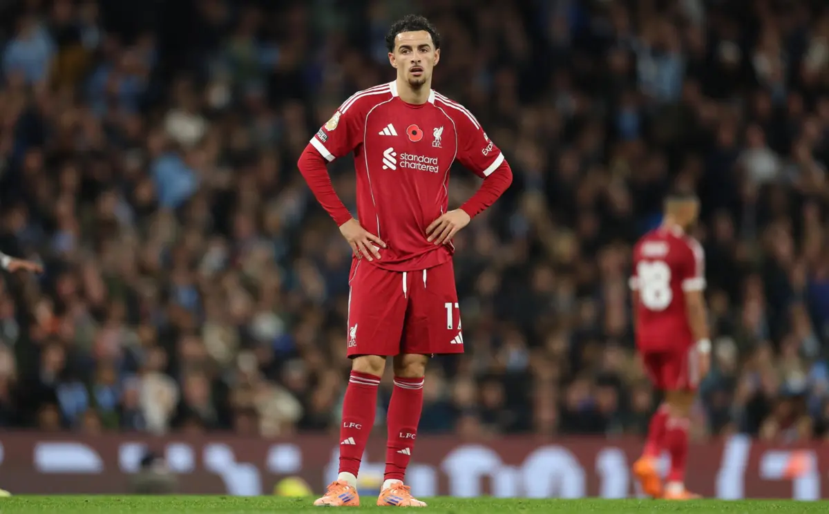 Curtis Jones, o rosto da desilusão