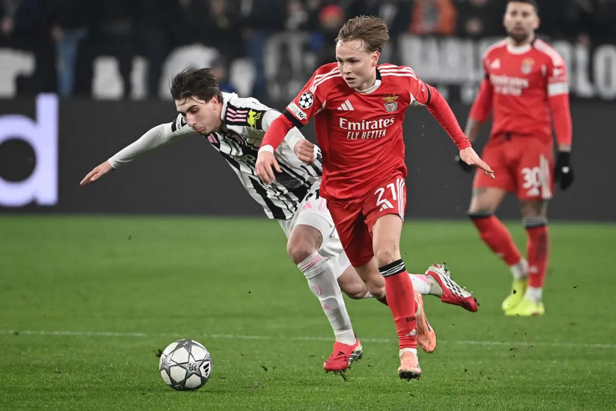 Schjelderup foi titular em Turim, para a Champions