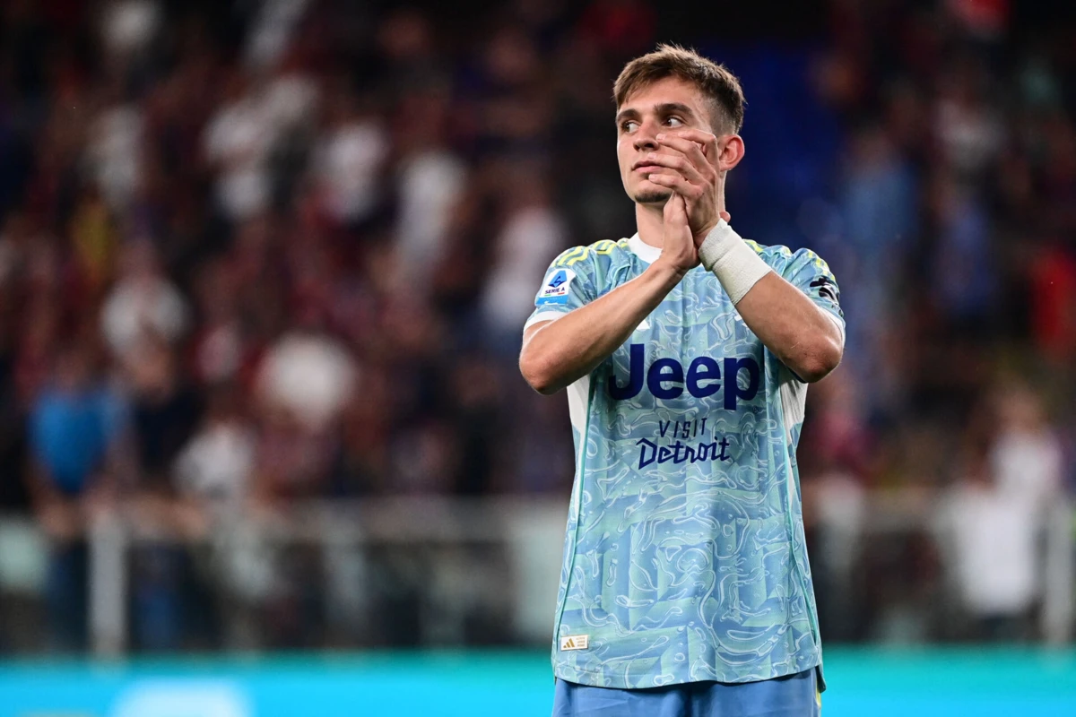 Imagem de contexto do artigo Convocado para a Seleção, Francisco Conceição sai lesionado na Juventus