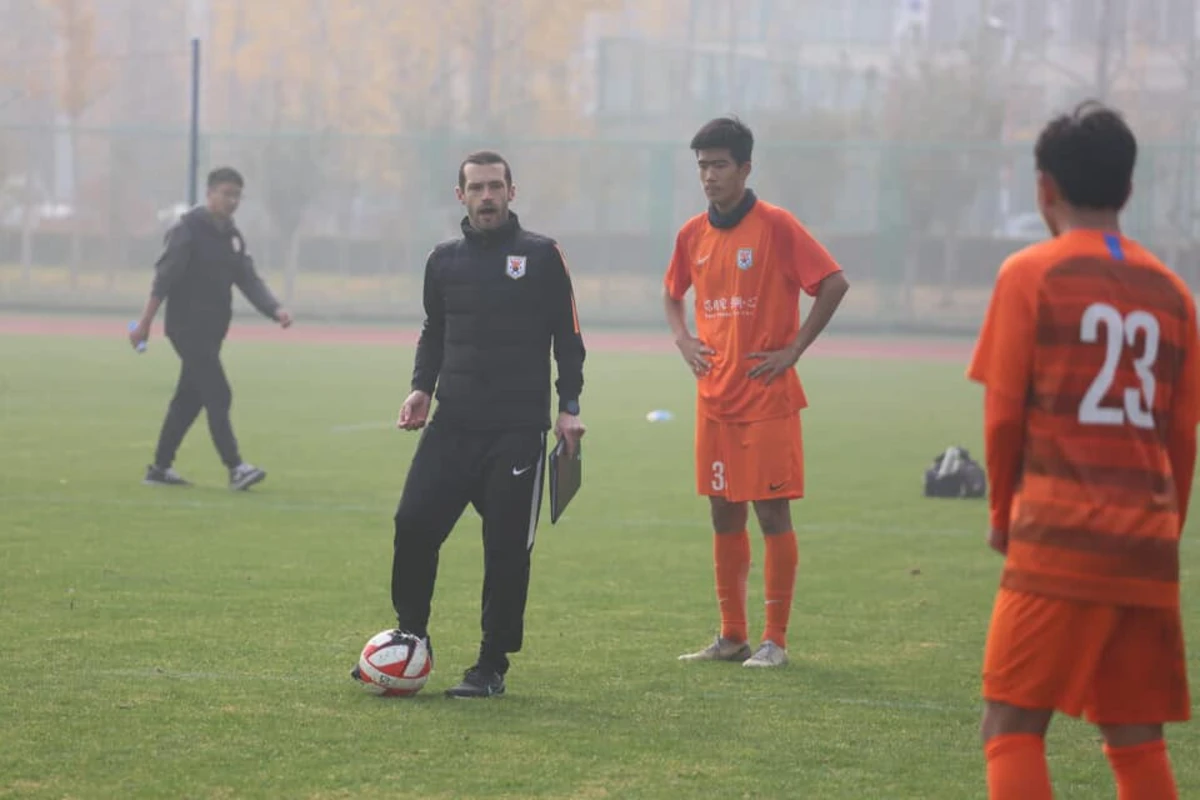 Imagem de contexto do artigo Simão Freitas deixa a China para assumir a equipa B do Braga