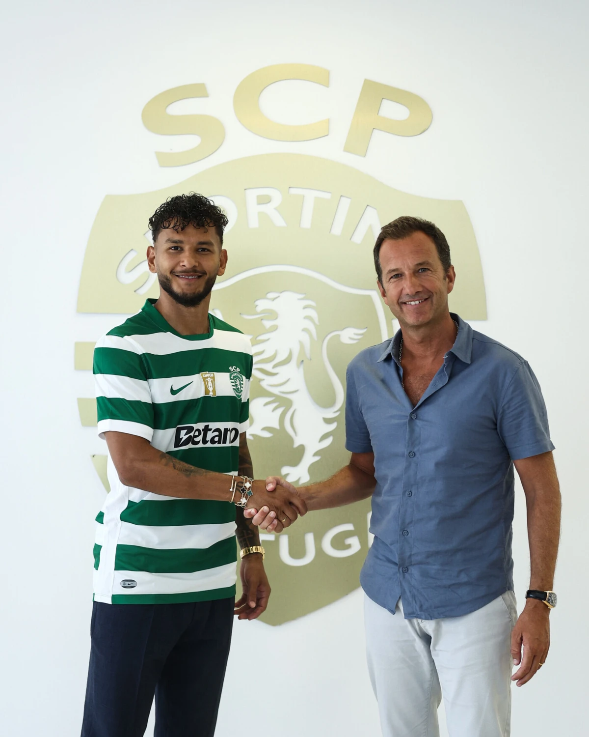 Imagem de contexto do artigo Luis Suárez reforça Sporting: os pormenores do contrato