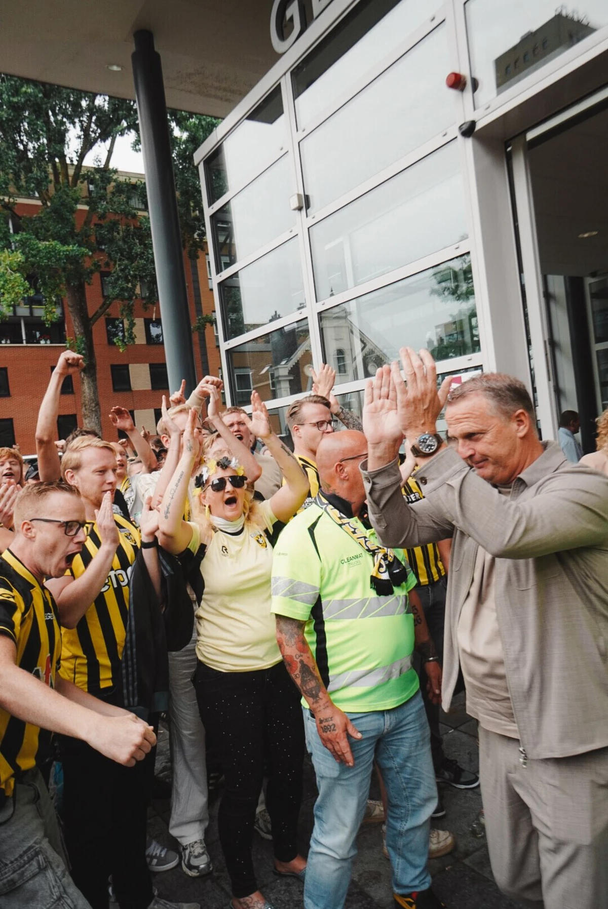 Imagem de contexto do artigo Vitesse ganha batalha e regressa à segunda divisão dos Países Baixos