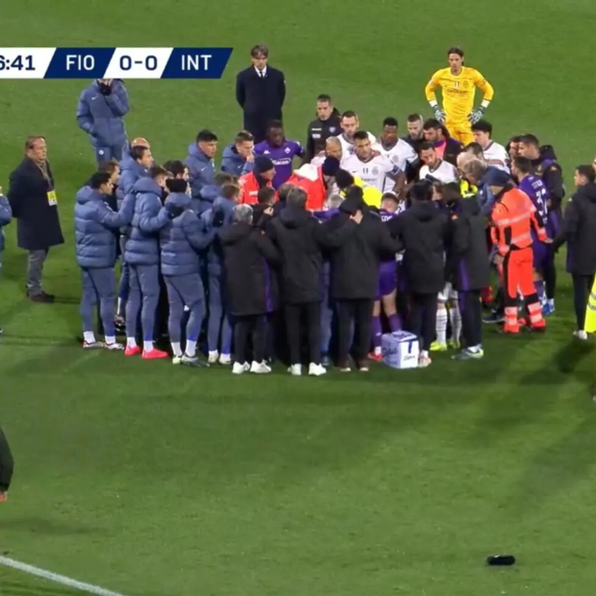 Imagem de contexto do artigo Bove cai inanimado no relvado e Fiorentina-Inter é suspenso
