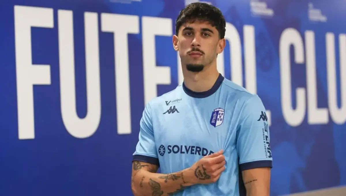 Ricardo Schutte deixa o Vizela