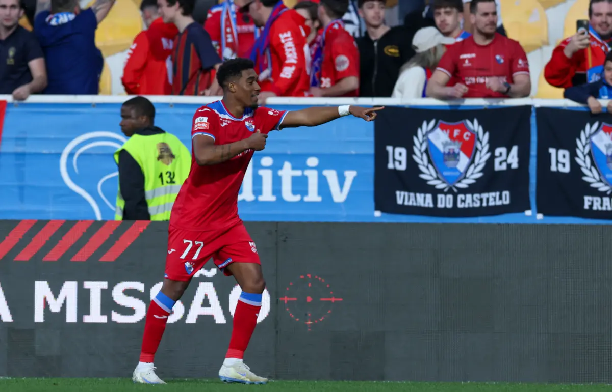 Murilo marcou frente ao Estoril