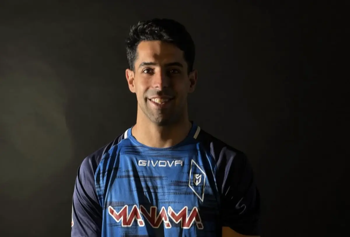 Imagem de contexto do artigo João Paredes chega para o ataque do Belenenses vindo do Barém