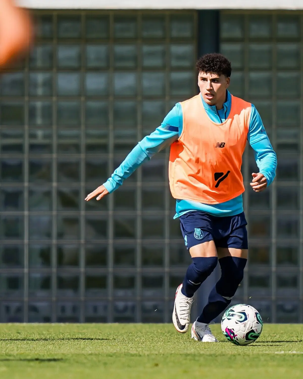 Imagem de contexto do artigo México requisita Jorge Sánchez ao FC Porto