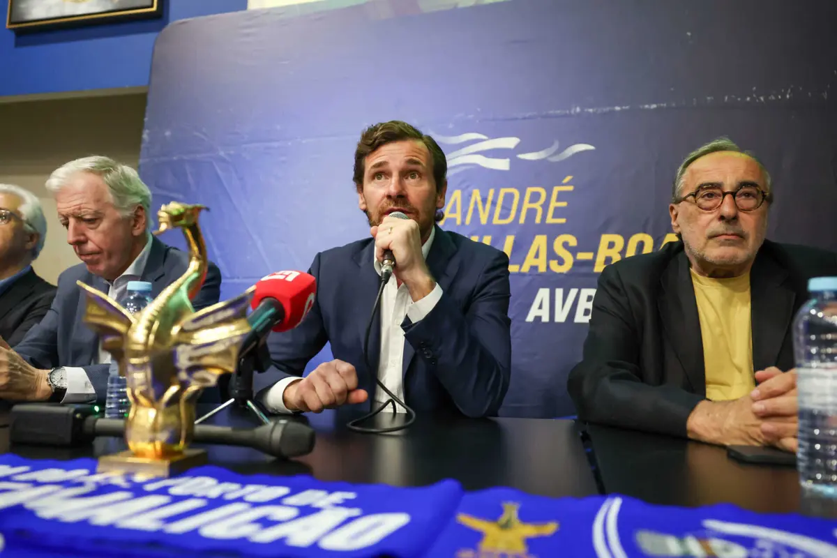 Imagem de contexto do artigo Villas-Boas: “No Olival há campos por utilizar por proteção do ambiente da equipa principal”