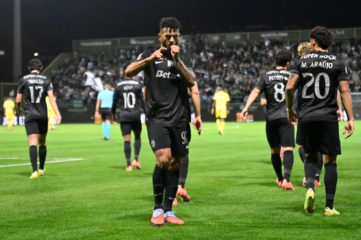 Luis Suárez desfez o nulo em Tondela