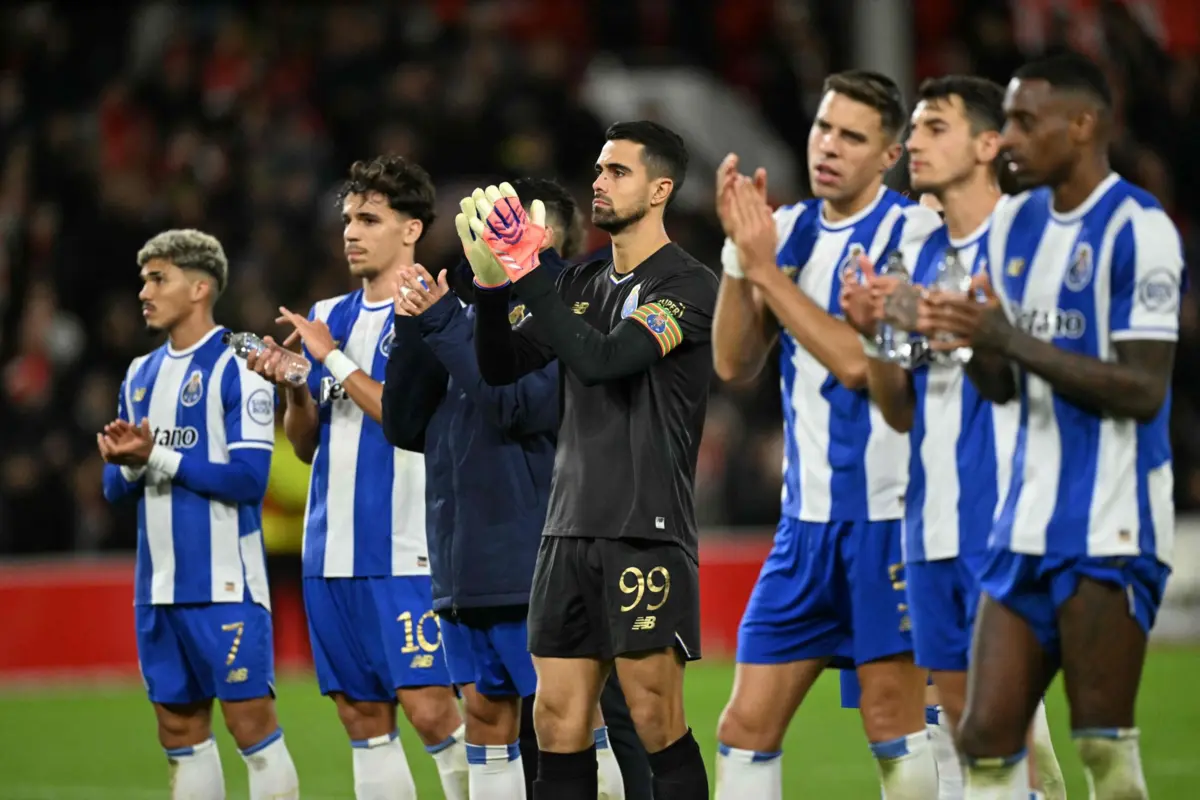 FC Porto somou a primeira derrota
