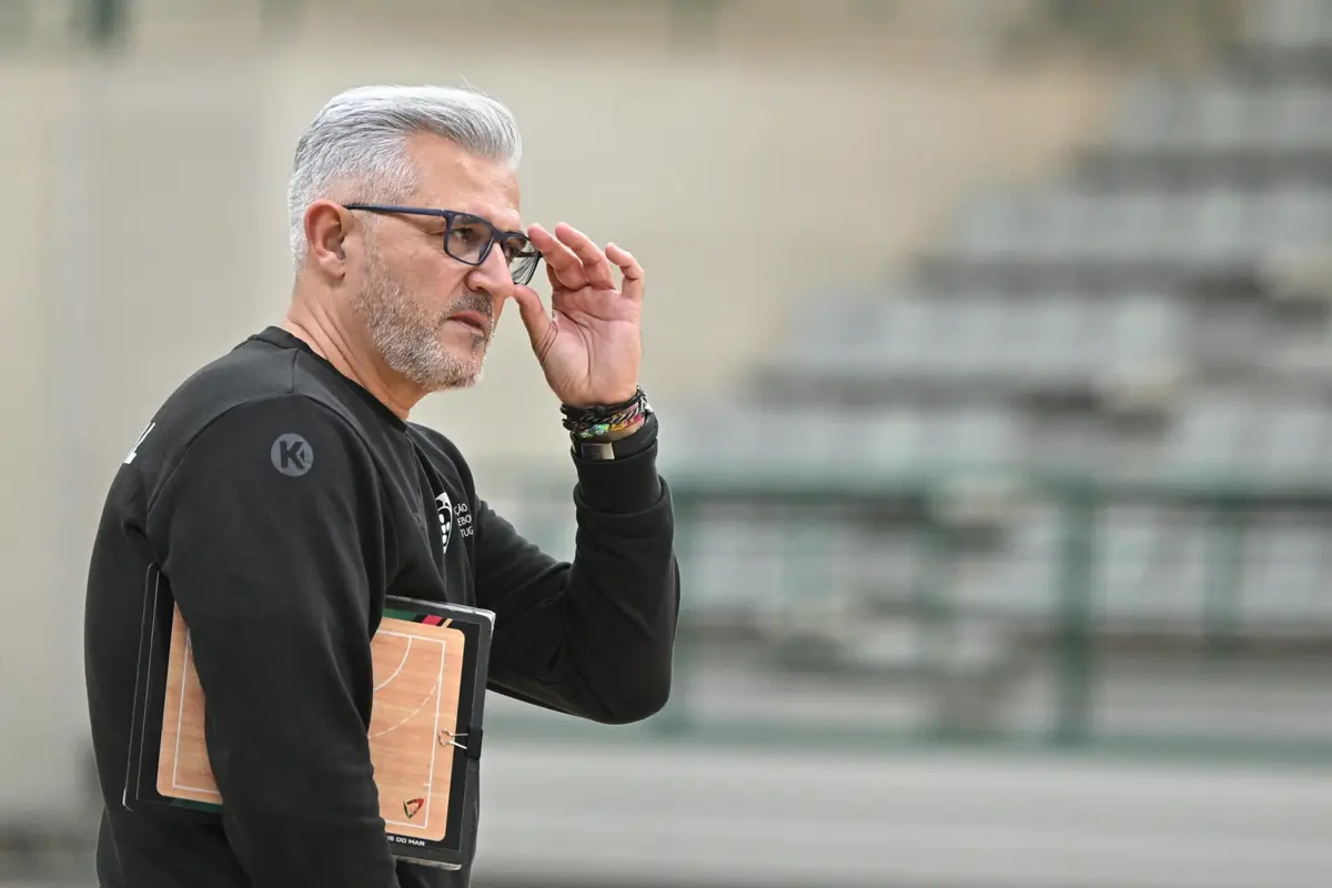 O selecionador Paulo Jorge Pereira