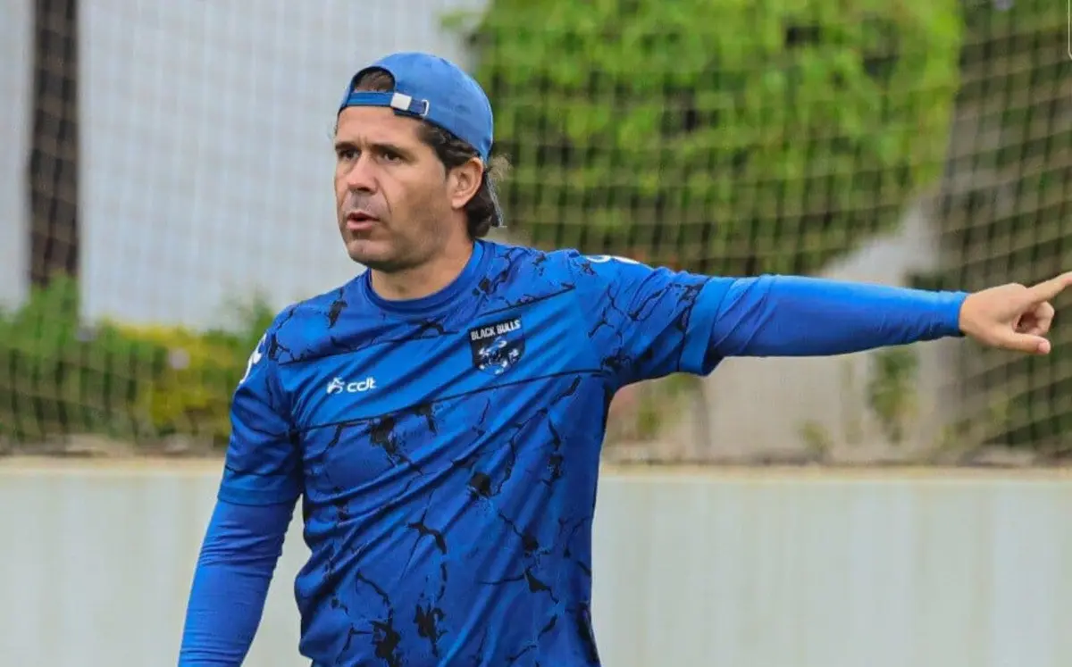 Hélder Duarte, treinador do Black Bulls