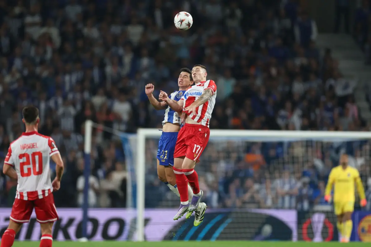 FC Porto derrotou o Estrela Vermelha