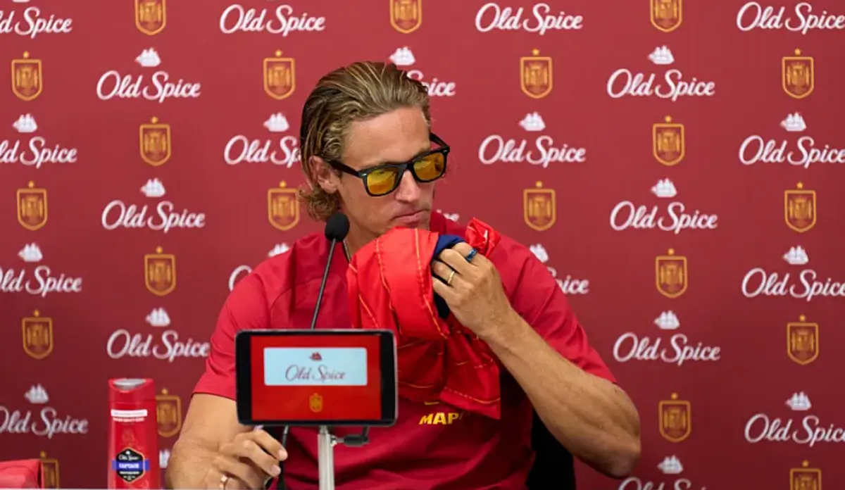 Imagem de contexto do artigo Marcos Llorente com a camisola da seleção de Espanha: "Cheira a campeão"