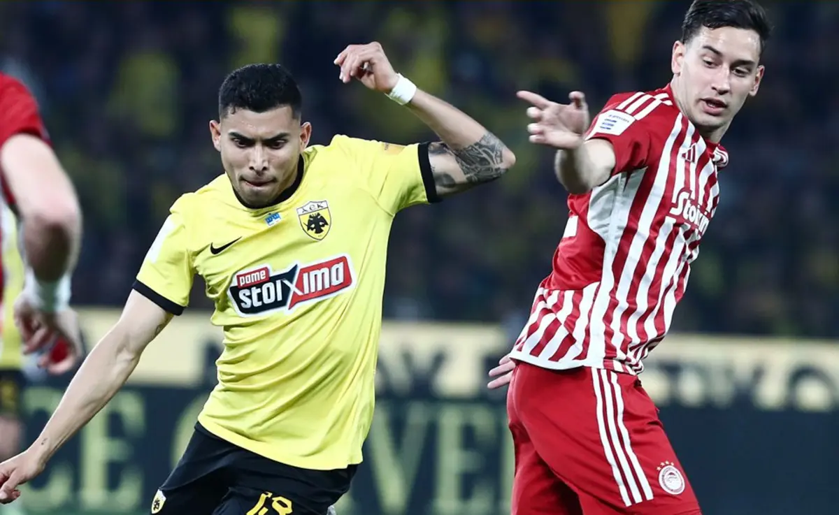 Imagem de contexto do artigo Grécia: AEK bate Olympiacos e lidera a oito jornadas do fim