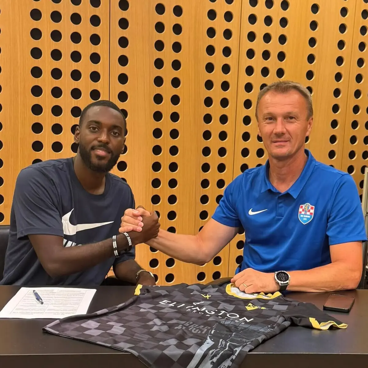 Imagem de contexto do artigo Após dois anos sem jogar, ex-Sporting volta ao ativo na Croácia