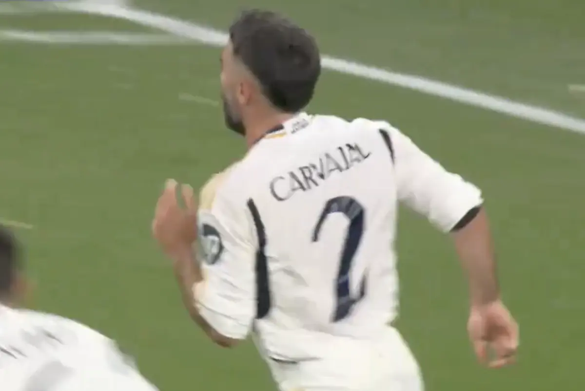 Imagem de contexto do artigo Carvajal abriu o marcador do Borussia Dortmund-Real Madrid de cabeça. Ora veja