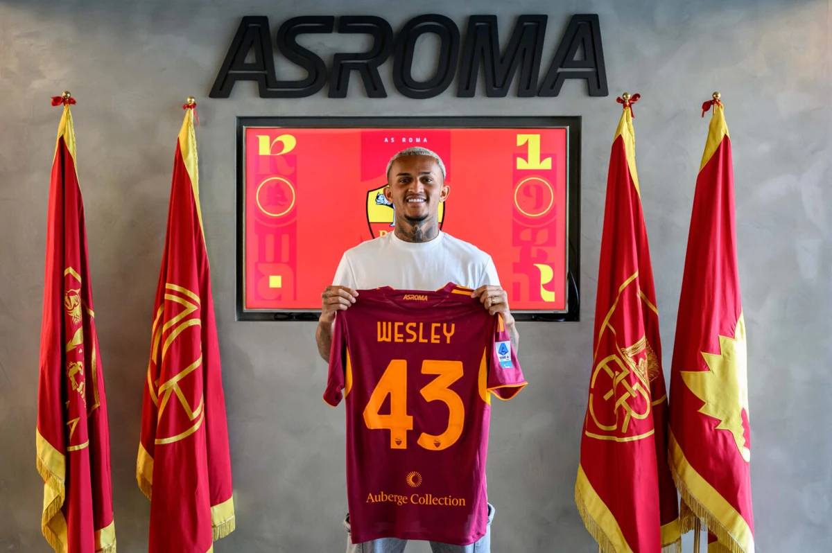 Imagem de contexto do artigo Oficial: Roma contrata internacional brasileiro ao Flamengo