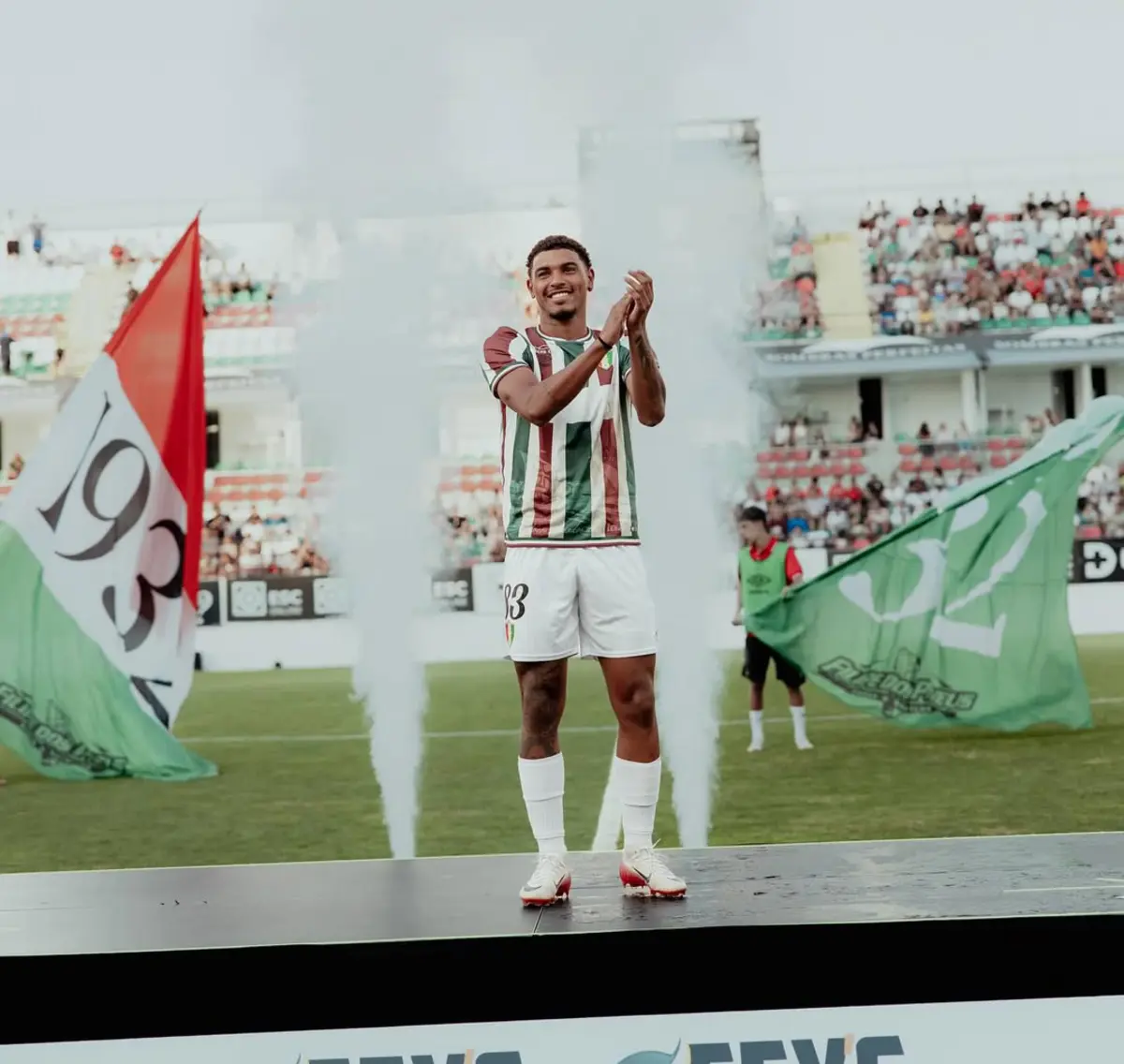 Otávio, jogador do Estrela da Amadora