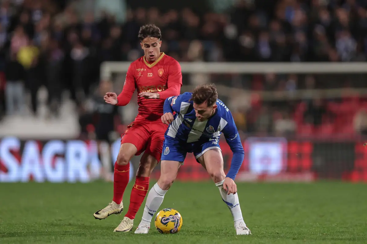 Afonso Moreira, à esquerda (Créditos: Miguel Pereira/Global Imagens)