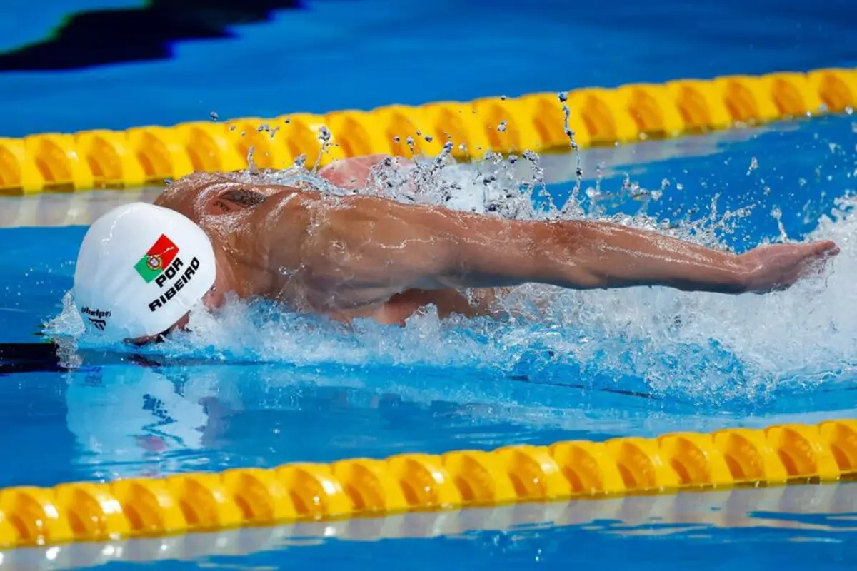 Imagem de contexto do artigo Diogo Ribeiro na final dos 100 mariposa nos Mundiais com recorde nacional