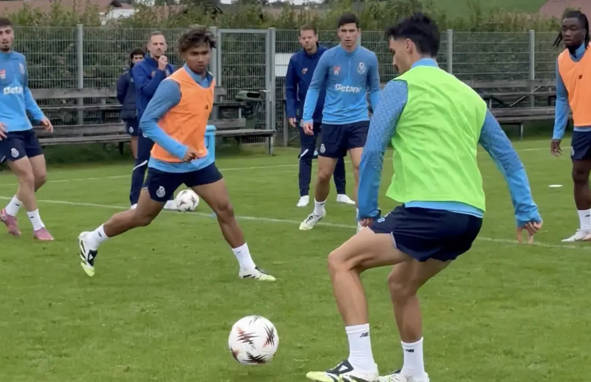 Imagem de contexto do artigo Ainda na Áustria, FC Porto já prepara deslocação a Arouca. Ora veja