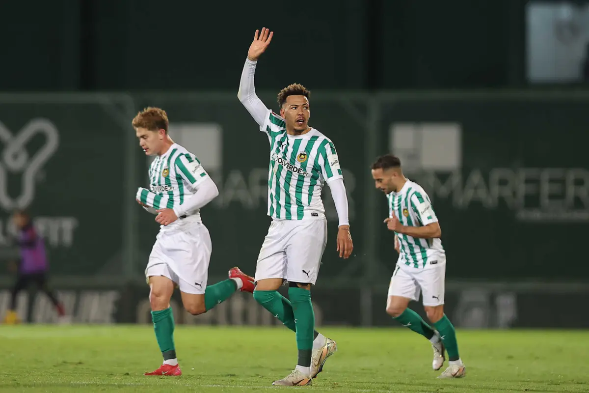 Clayton Silva festeja golo ao Benfica (Créditos: Miguel Pereira)